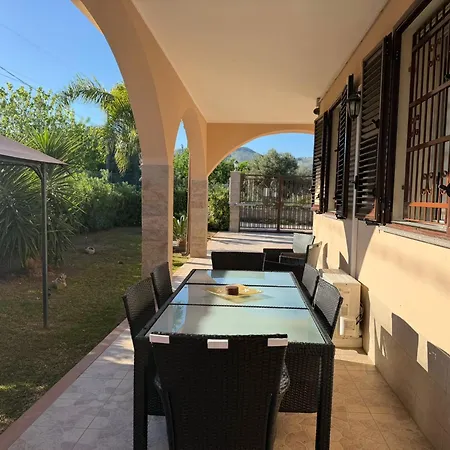 Holiday home La Scogliera *